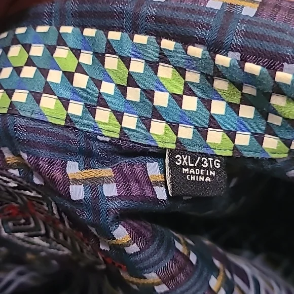 Robert Graham button down shirt - Picture 6 of 7